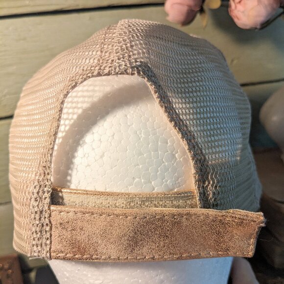 Disney Parks "EVERYTHING'S better with SPRINKLES" Baseball Cap Hat Shimmery Gold - Picture 7 of 9